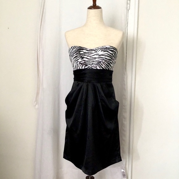 🌞3/$18🌞Sz 11 Teeze Me 80s strapless mini dress - Picture 2 of 5